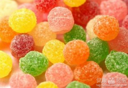 警惕！多食甜食近視會加深