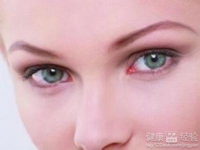 看紅眼病人的眼睛會感染？中醫幫你治紅眼病