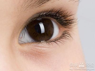 沙眼容易致盲引起沙眼的原因揭秘