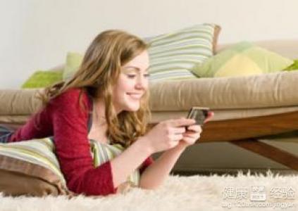 上班路上玩手機易患沙眼