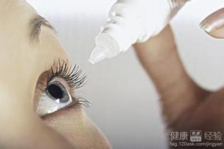 青光眼患者如何正確使用眼藥水