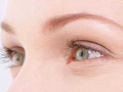 煙熏妝會引發季節性眼科疾病