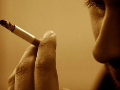 吸煙是導致黃斑變性的重要原因