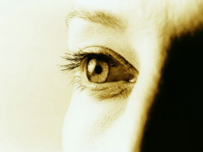 眼球受鈍器打擊後有哪些常見症狀
