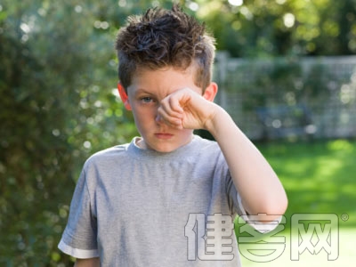 眼睛經常會流淚可能患病了