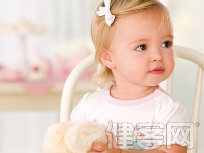 孩子老是眨眼睛是怎麼回事啊?