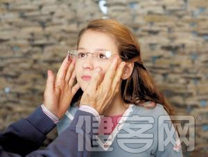 散光的臨床表現