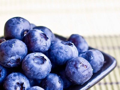 初秋預防干眼症 可以常食用藍莓