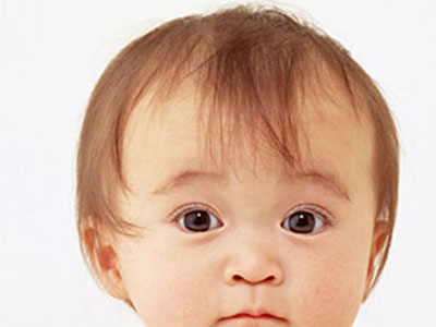 如何預防寶寶成為斗雞眼