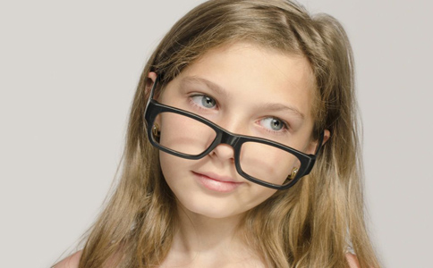 戴眼鏡常見的五大誤區 你知道嗎