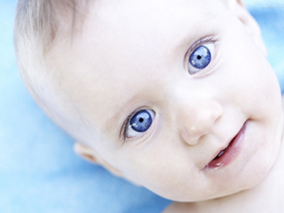 如何護理早產兒的眼睛