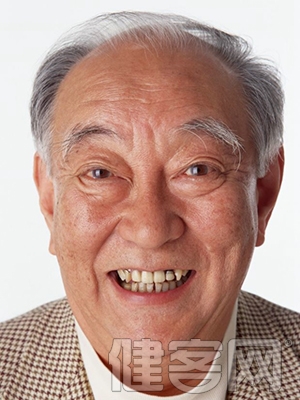了解老年性白內障的日常護理