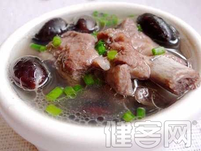 緩解飛蚊症的偏方:黑豆湯