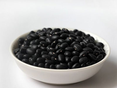 醋泡生黑豆可以養眼