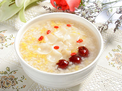 五款明眸食療緩解眼睛干澀