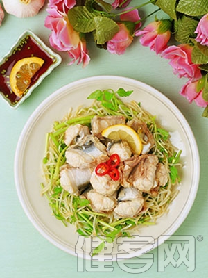 多吃柑橘類水果可“養”眼