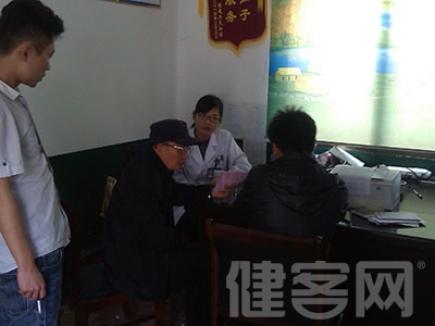 白內障手術的費用