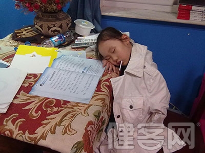 兒童患有近視眼 該不該做矯正手術?