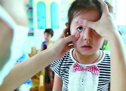 孩子為什麼會患上斜視的疾病