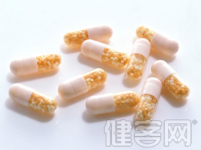 長期使用激素易患激素性白內障