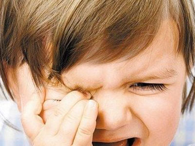 小兒常流淚需要對症治療