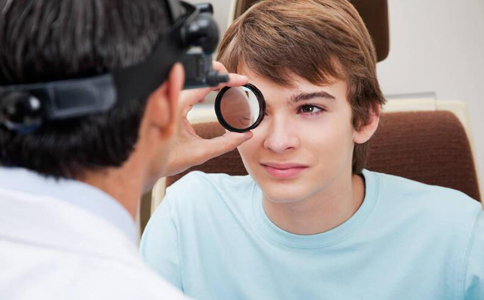 近視手術後如何保養 近視手術後的保養方法有哪些 近視眼手術後要注意什麼