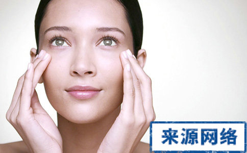消除黑眼圈有哪些方法 消除黑眼圈的方法 什麼辦法可以消除黑眼圈