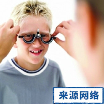 病毒性角膜炎 病毒性角膜炎用藥 致盲眼病 病毒性角膜炎