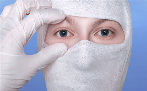 眼睑外翻的症狀有哪些 眼睑外翻怎麼辦 眼睑外翻怎麼預防